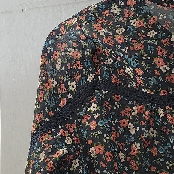 American Rag Tie Back Blouse - Picture 6 of 10